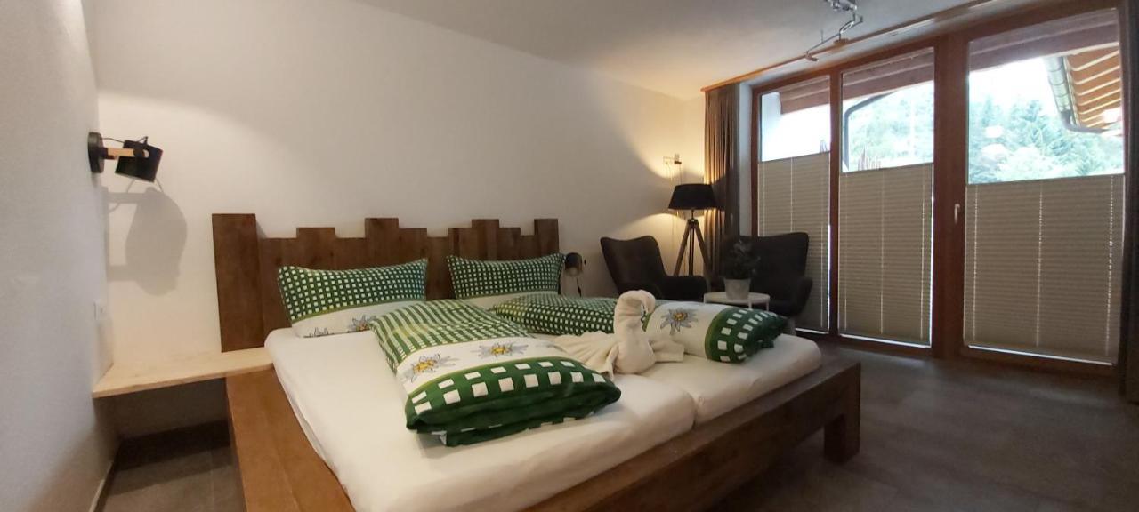 Zugspitzchalets Biberwier Extérieur photo